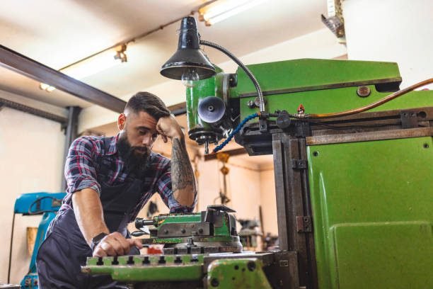maintenance efficiency issues causing downtime in manufacturing